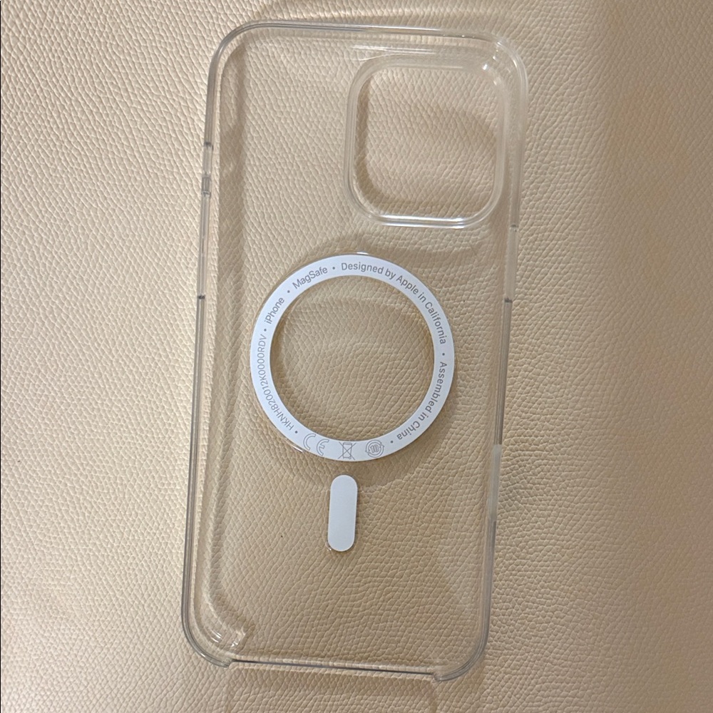 Apple Transparent MagSafe iPhone Case